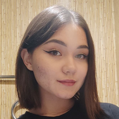 Аделина Бахтиярова
