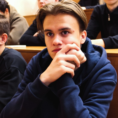 Амиров Богдан