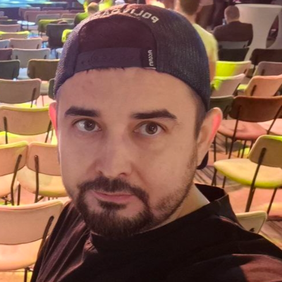 Айнур Аскаров