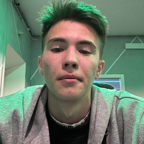 Руслан Давлетшин