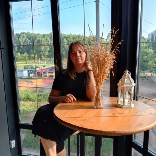 Арина Шишкова